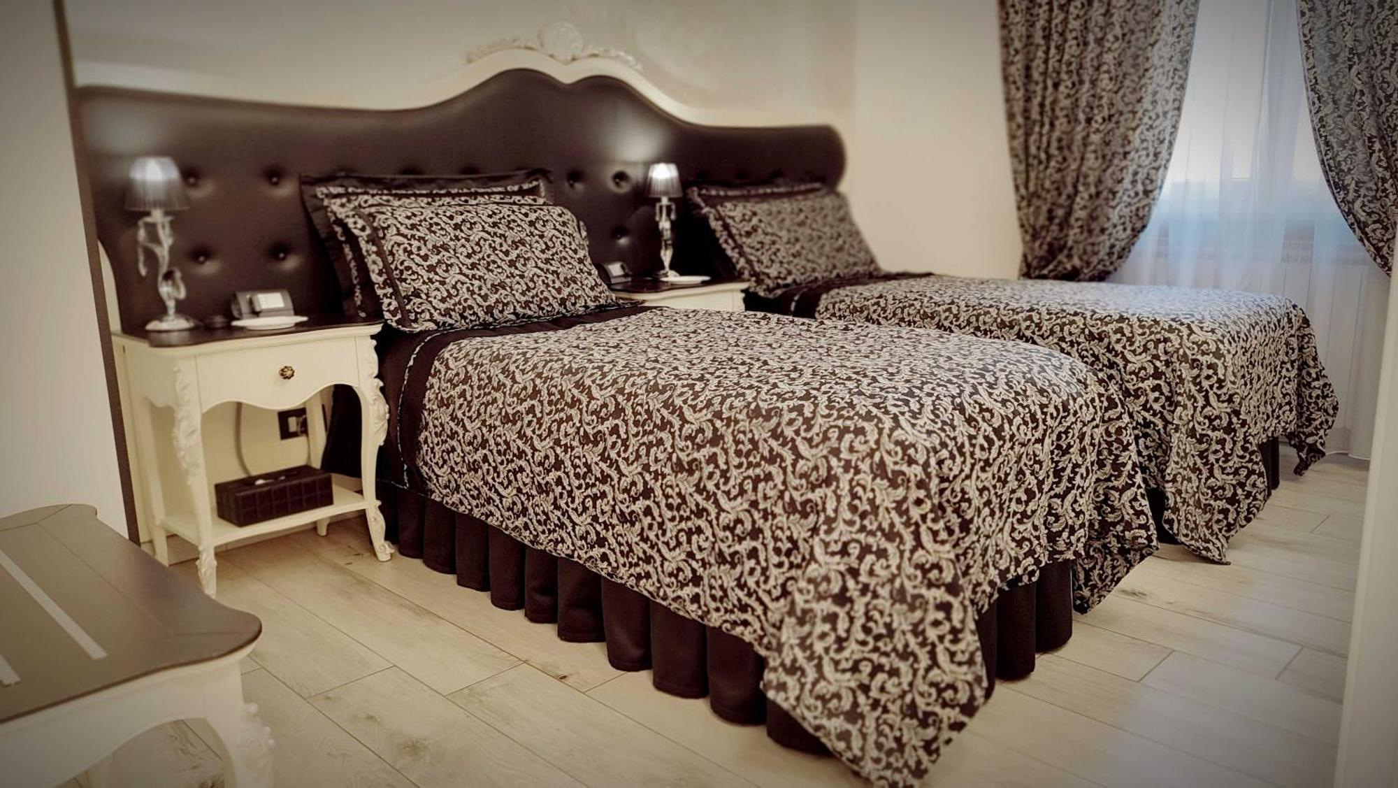 Turistico Giulietta E Romeo - Intero - Villafranca Di Verona, Zimmer, Apartment *